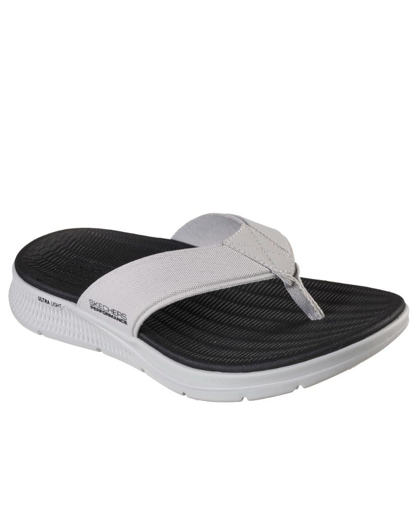 GO Consistent Penthouse Skechers