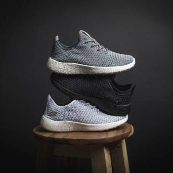 skech knit running shoes